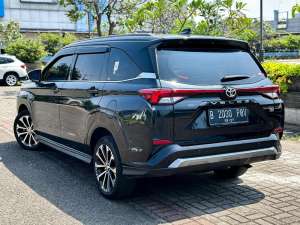 Jual bekas TOYOTA VELOZ Q TSS AT 2022 HITAM TDP 23JT,lokasi di Bekasi Kota
