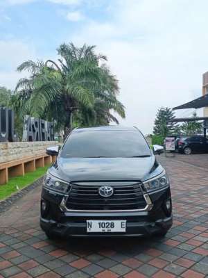 Jual bekas TOYOTA VENTURER2018 MATIC DEISEL,lokasi di Surabaya Kota
