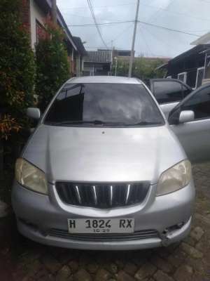 Jual bekas Toyota Vios 2005 Bensin LIMO,lokasi di Semarang Kota