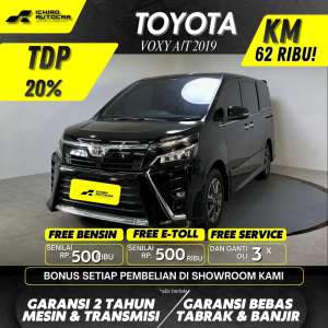 Jual bekas TOYOTA VOXY 2.0 BENSIN AT 2019 HITAM,lokasi di Jakarta Timur