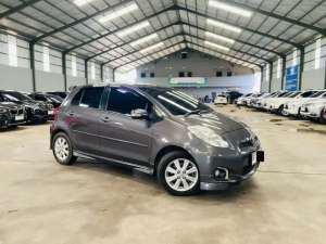 Jual bekas Toyota Yaris 1.5 S Limited 20122013 AT Matic, Sangat terawat,lokasi di  