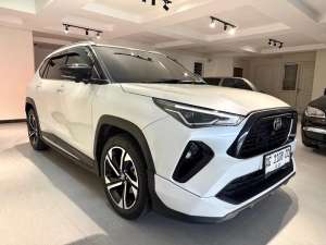 Jual bekas TOYOTA YARIS CROSS S GR TSS 2023 YARIS CROSS GR 2023 TSS YARIS 2023,lokasi di Surabaya Kota