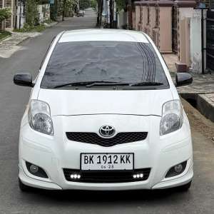 Jual bekas Toyota Yaris E 1.5 Matic 2010,lokasi di Medan Kota