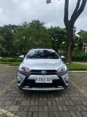 Jual bekas Toyota Yaris Heykers TRD Sportivo AT 2017,lokasi di Serang Kota