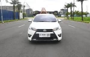 Jual bekas Toyota Yaris TRD 2014 at White low km,lokasi di Jakarta Barat