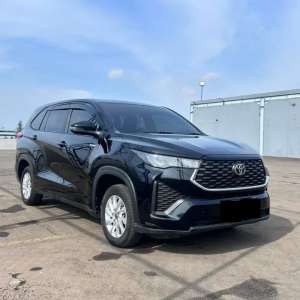 Jual bekas Toyota Zenix G CVT Hybrid 2024 NIK 2023 Black KM 60rb Good Condition.,lokasi di Jakarta Utara