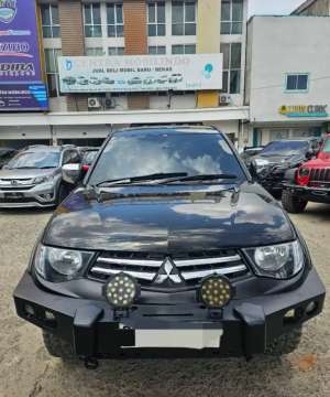 Jual bekas Triton Exceed 4x4 MT 2014 istimewa dp 55 jt,lokasi di Palembang Kota