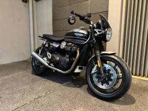 Jual bekas Triumph SpeedtwinSpeed Twin 1200,lokasi di Bandung Kota
