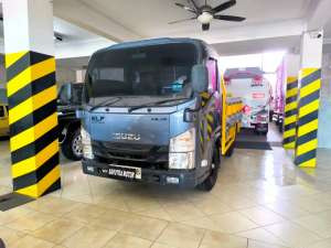 Jual bekas Truk ELF 4rd Th2023 Bak Besi 3ways,lokasi di Surabaya Kota