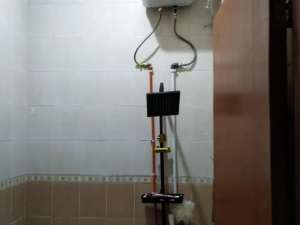 TURUN HARGADIJUAL RUMAH TERAWAT DAERAH CISARANTEN SEMI FURNISHED lokasi di Bandung Kota, tersedia melalui melalui situs Olx