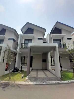 Turun Harga Rumah Cantik 2 Lantai di Podomoro River View SHM lokasi di Depok Kota, tersedia melalui melalui situs Olx