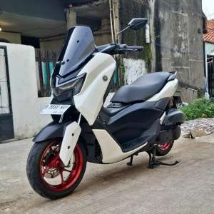 Jual bekas TYPE S KEYLESSAll New Yamaha Nmax Neo 155 cc Tahun 2024 ISTIMEWA,lokasi di Jakarta Timur