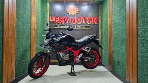 Jual bekas UD ENY MOTOR - Honda CB150R SE thn 2021 super,lokasi di Sidoarjo  Kab.