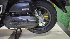 Jual bekas UD ENY MOTOR-HONDA SCOOPY TAHUN 2024 SUPERR,lokasi di Gresik Kab.