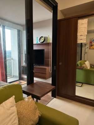 Unique Studio Beverly Dago Bandung lokasi di Bandung Kota, tersedia melalui melalui situs Olx