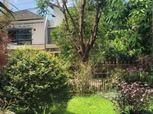 UNIT LANGKA Rumah di KAWASAN NAGA Batununggal Indah - Hadap TimurJalan Luas lokasi di Bandung Kota, tersedia melalui melalui situs Olx