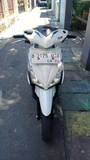 Jual bekas vario 110 agnes 2015 terawat pajak panjang mulus terawat,lokasi di Aceh Barat Daya Kab.