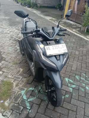 Jual bekas VARIO 125 2019 TIPE ISS,lokasi di Ngawi Kab.