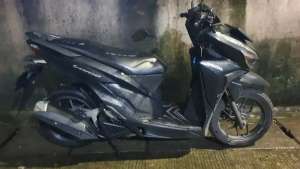 Jual bekas Vario 125 2022 hitam doff TT pcx160nmax old,lokasi di Jakarta Utara
