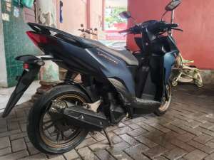 Jual bekas VARIO 125 ISS NAVY,lokasi di Tangerang Kota