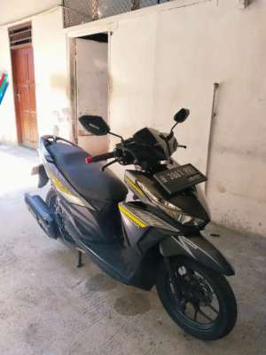 Jual bekas Vario 125 led 2017,lokasi di Jakarta Timur