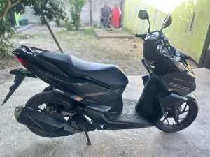 Jual bekas VARIO 160 ABS KEYLESS 2022 18 RIBU KM,lokasi di Medan Kota