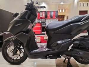 Jual bekas Vario 160 Abs Tahun 2023,lokasi di Sidoarjo  Kab.