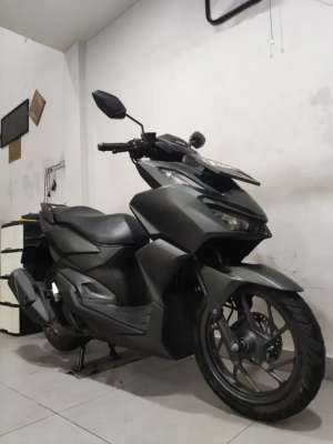 Jual bekas Vario 160 CBS 20232024 Orisinil Mulus Bagus Plat Jakarta ABBA,lokasi di Tangerang Selatan Kota