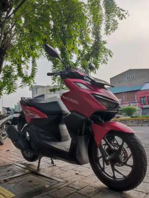 Jual bekas Vario 160 CBS 2025 Bln 4 Istimewa Mulus Full Original Low Km ABBA,lokasi di Jakarta Timur