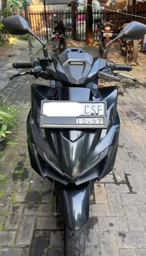 Jual bekas Vario 160 KEYLESS ABS 2022,lokasi di Tangerang Kota