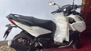 Jual bekas Vario 160 White 2022,lokasi di Banyuwangi  Kab.