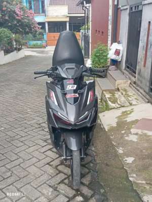 Jual bekas VARIO CBS 160 2023,lokasi di Depok Kota