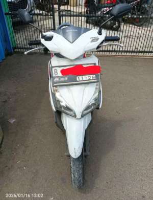 Jual bekas Vario CBS 2016 pajak panjang,lokasi di Jakarta Pusat