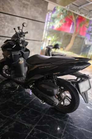 Jual bekas Vario cbs iss 125 keyless 2025,lokasi di Kendal Kab.