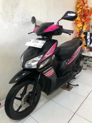 Jual bekas Vario Cw Th.2009 Magenta,lokasi di Denpasar Kota