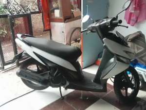 Jual bekas Vario Tahun 2008 Absolute Putih,lokasi di Bandung Kota