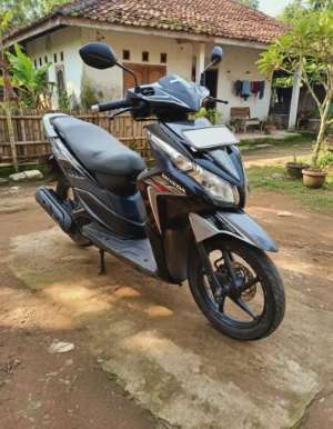 Jual bekas Vario Techno 2011 - Mesin Adem komplit,lokasi di Bekasi Kota