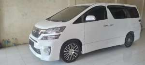 Velfire tipe Z tahun 2012 dijual , tersedia melalui melalui situs Olx