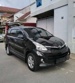 Jual bekas Veloz nik 2012 km 52.rb asli,lokasi di Padang Panjang Kota
