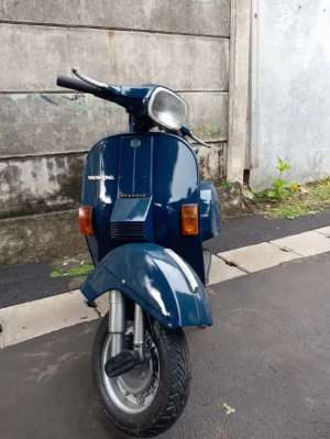 Jual bekas Vespa Exclusive 2 Tahun 1996,lokasi di  ,Tangerang Selatan Kota