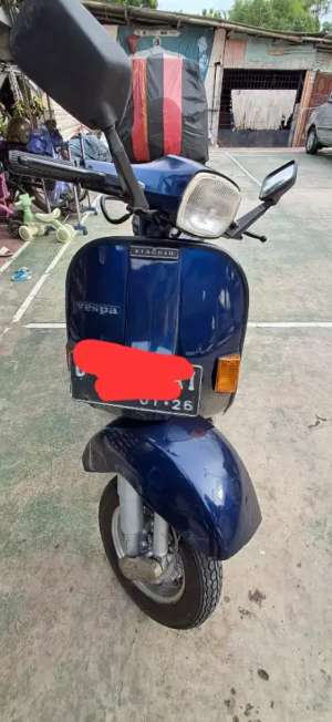 Jual bekas Vespa Exclusive 2 thn 1996 Blue,lokasi di  ,Jakarta Timur