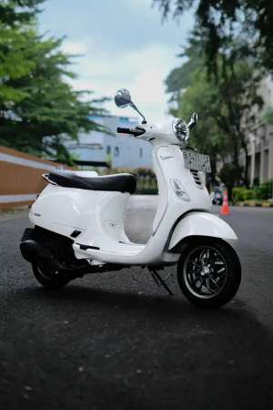 Jual bekas VESPA LX 125 IGET FACELIFT 2024,lokasi di Jakarta Selatan