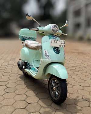 Jual bekas VESPA LX 125 IGET FACELIFT 2022REGIST 2023NO MINUS,lokasi di Tangerang Selatan Kota