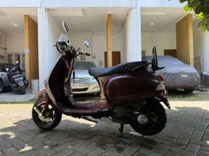 Jual bekas Vespa LXV 150 3V ie 2014 - full original,lokasi di Jakarta Selatan