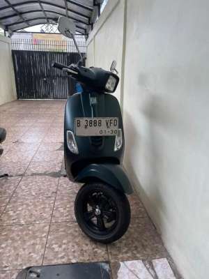 Jual bekas vespa matic S125 piaggio,lokasi di  ,Tangerang Kota