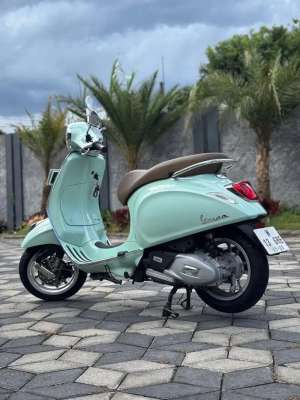 Jual bekas Vespa Primavera 150 ABS IGet 2024 Green Relax Koko Motor,lokasi di  ,Mojokerto Kab.