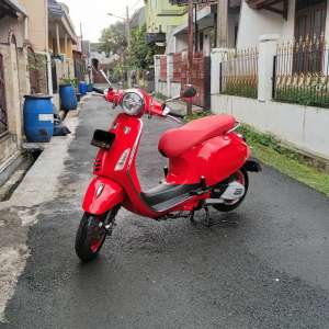Jual bekas Vespa Primavera 150 iGet RED Edition Limited 2020 Low KM Rendah,lokasi di Cimahi Kota