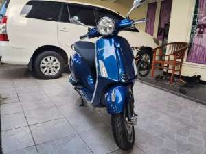 Jual bekas Vespa Primavera 2024 low km,lokasi di Surabaya Kota