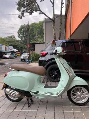 Jual bekas Vespa primavera abs green relax 2023,lokasi di  