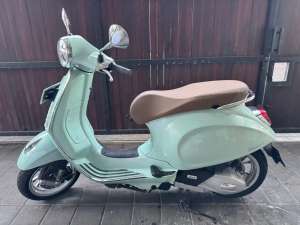 Jual bekas VESPA PRIMAVERA I-GET 2023 KM37.000,lokasi di Kab. Badung